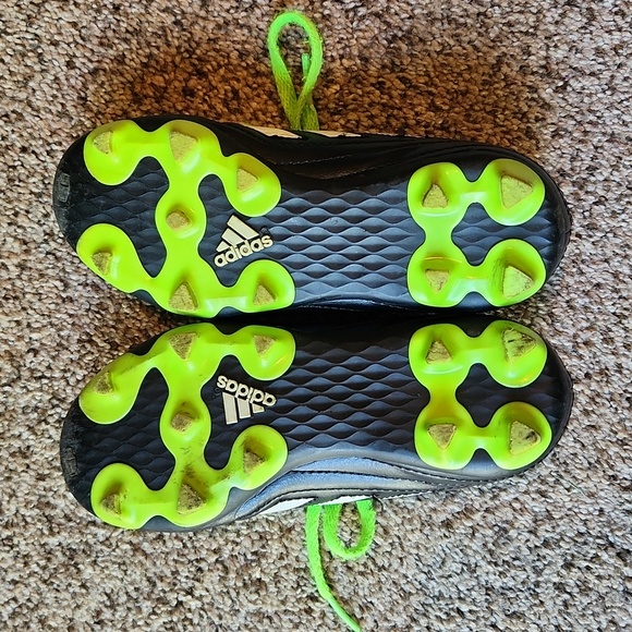 Adidas | Soccer Cleats - Picture 6 of 10